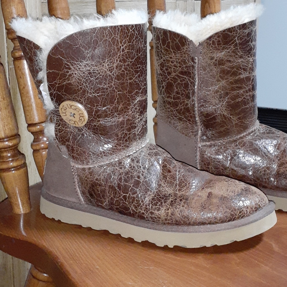 Ugg Bailey Button Krinkle Boot - image 3